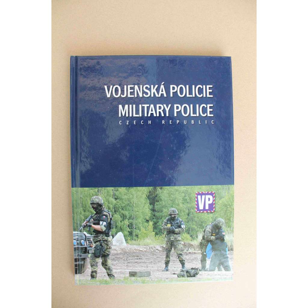 Vojenská policie=Military police Czech Republic (Armáda Česko, ozbrojené síly, fotografie, mj. IFOR, SFOR, KFOR)