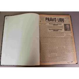 Právo lidu 1927, roč. XXXVI. (prosinec) (noviny, deník, první republika, sociální demokracie, mj. Pilsudski o poměru k Litvě, Stali o situaci sovětského Ruska, Litvinov, Svaz velkostatkářů polemisuje s poselstvím pana presidenta!, Dělnické vánoce) Právo lidu 1927, roč. XXXVI. (prosinec) (noviny, deník, první republika, sociální demokracie, mj. Pilsudski o poměru k Litvě, Stali o situaci sovětského Ruska, Litvinov, Svaz velkostatkářů polemisuje s poselstvím pana presidenta!, Dělnické vánoce)