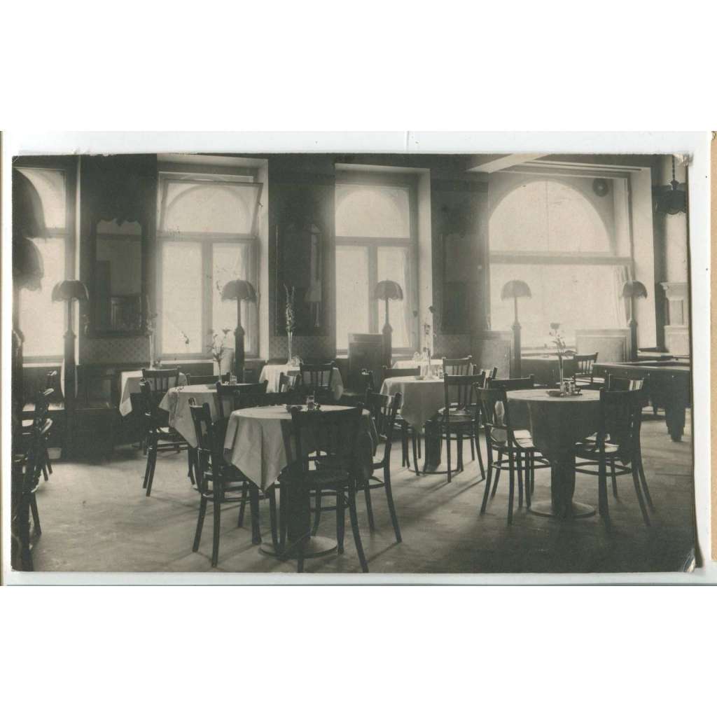 Louny, hotel Union, hospoda restaurace interiér