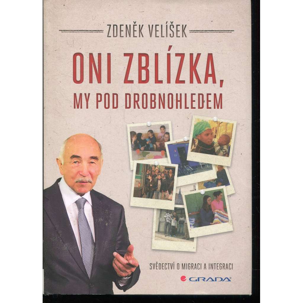 Oni zblízka, my pod drobnohledem