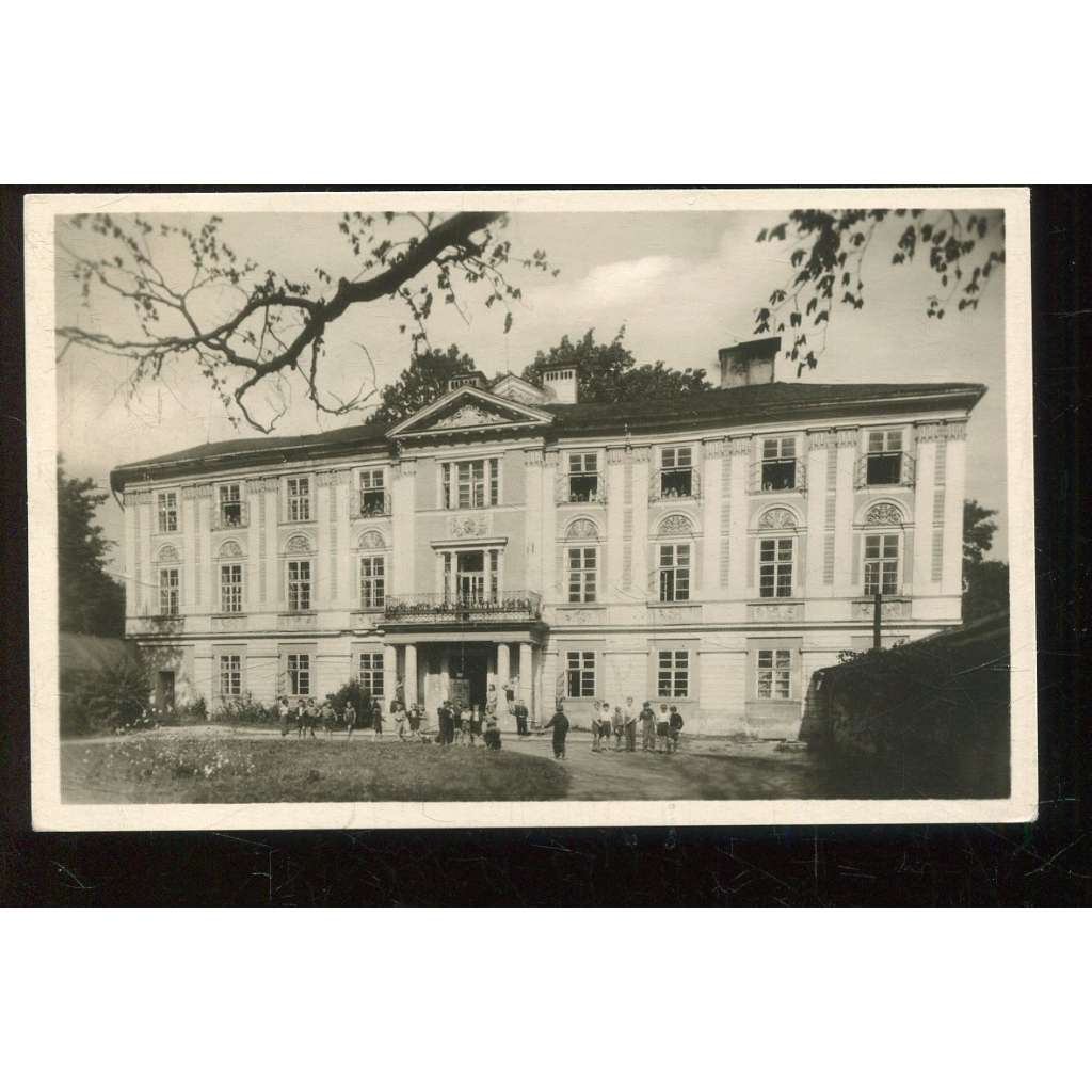 Fulnek, Nový Jičín ( Orbis )  mateřská s střední škola