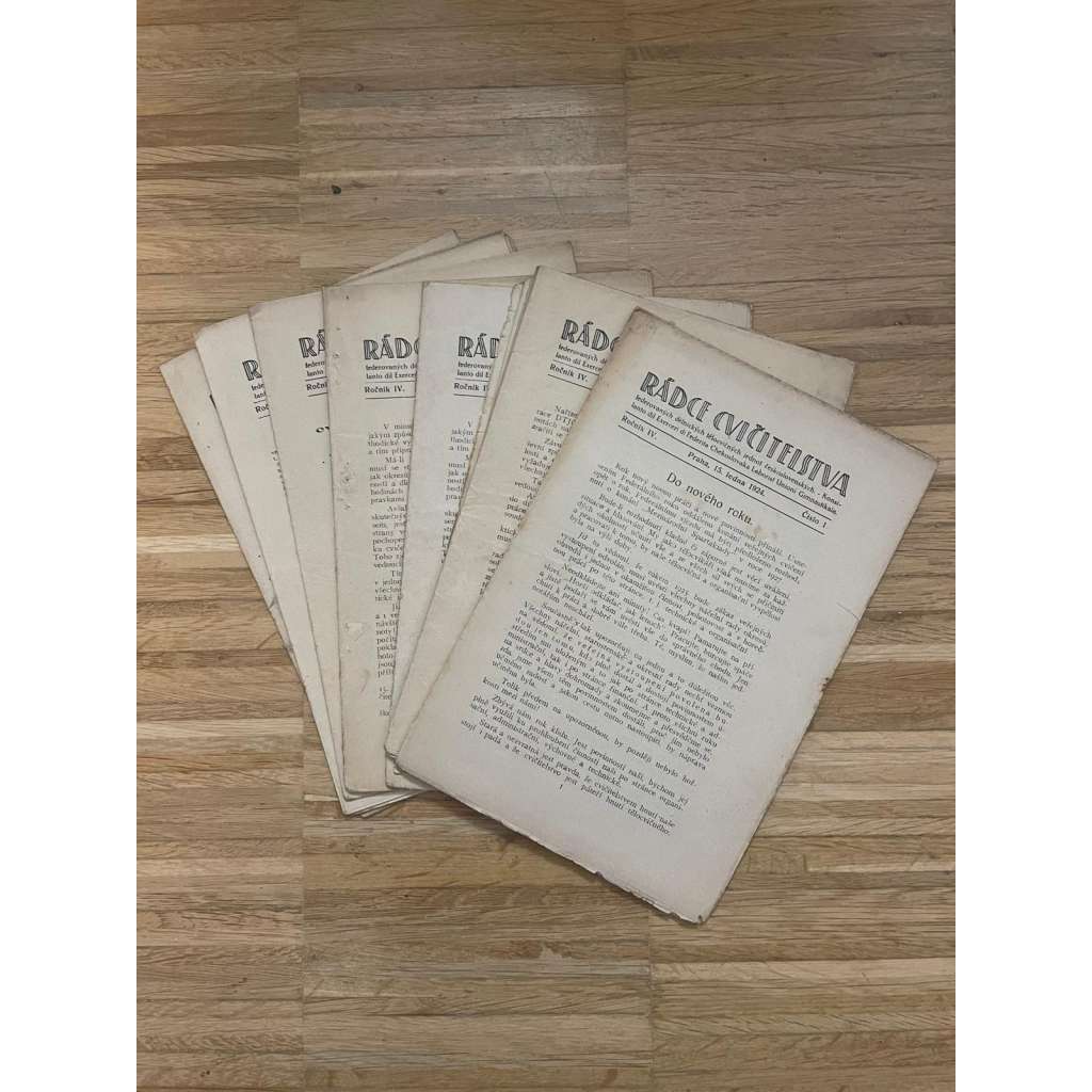 Rádce cvičitelstva Federovaných dělnických tělocvičných jednot československých, ročník IV., čísla 1-2 a 4-12/1924 (1. republika, noviny, časopis)