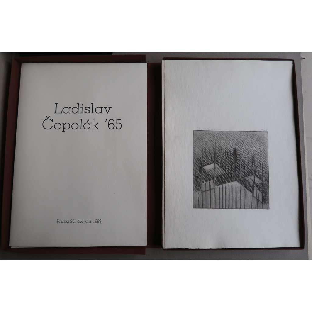 Ladislav Čepelák 65 - album grafik (51 ks) [mj. Jana Kadlecová, Milan Kohout, Jiří Lindovský, Jana Lochovská, Zuzana Lorinczová, Jan Moravec , Josef Mžyk, Zuzana Nováčková, Jan Otava, Olga Ptáčková, Lucie Reslerová, Jindřich Růžička, Josef Saska aj.]