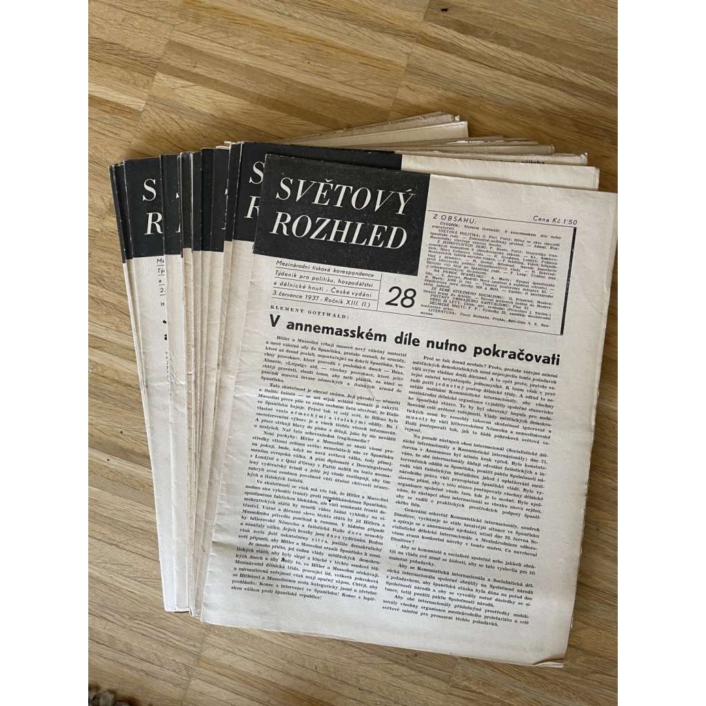 Světový rozhled, ročník XIII., číslo 28-38 a 40-46/1937. Týdeník pro politiku, hospodářství a dělnické hnutí  (časopis, noviny) - 18 kusů