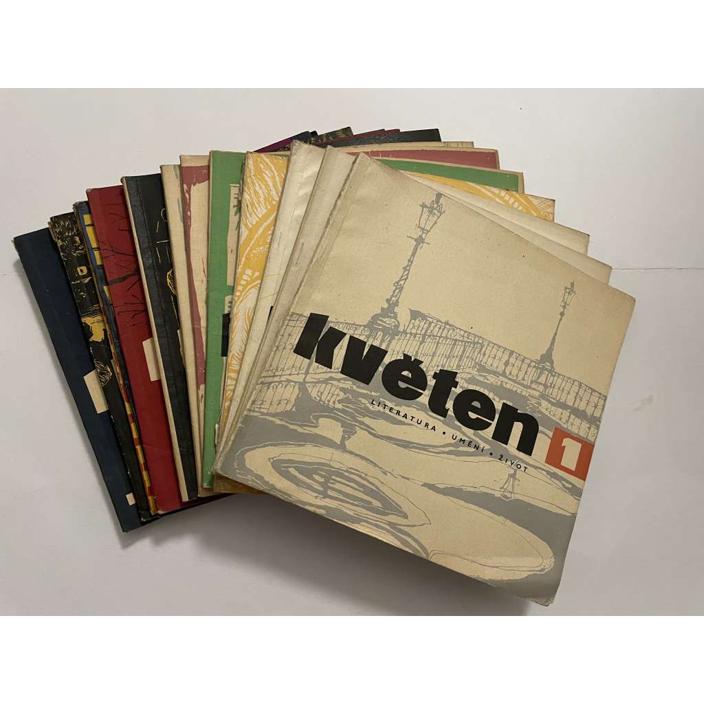 Květen, ročník III., čísla 1-14/1957-1958 (časopis) - komplet. Literatura - umění - život