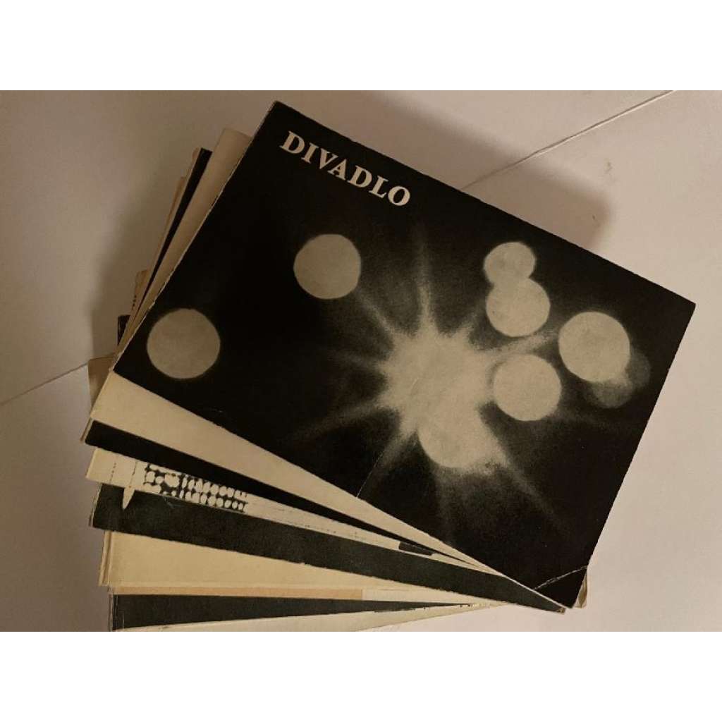 Divadlo, ročník 15, čísla 1-10/1964 (časopis) - komplet Divadlo, ročník 15, čísla 1-10/1964 (časopis) - komplet