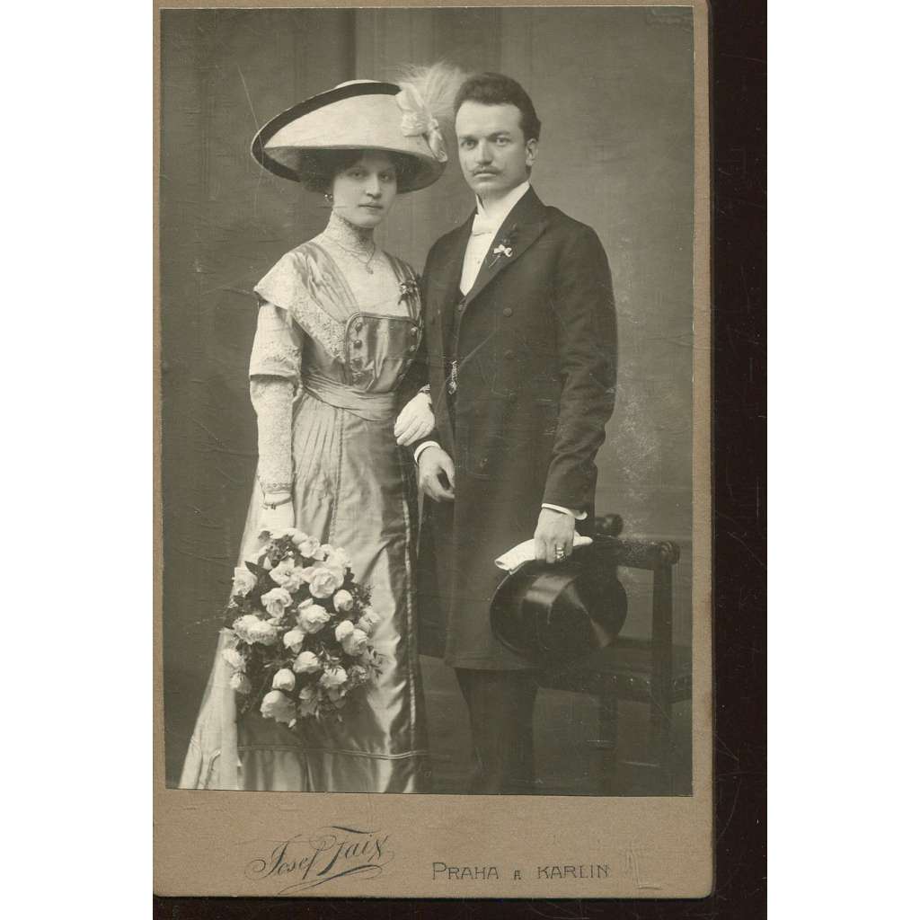 Stará fotografie - kabinetka (Josef Faix, Praha)