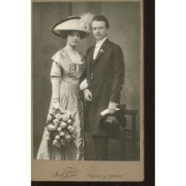 Stará fotografie - kabinetka (Josef Faix, Praha)