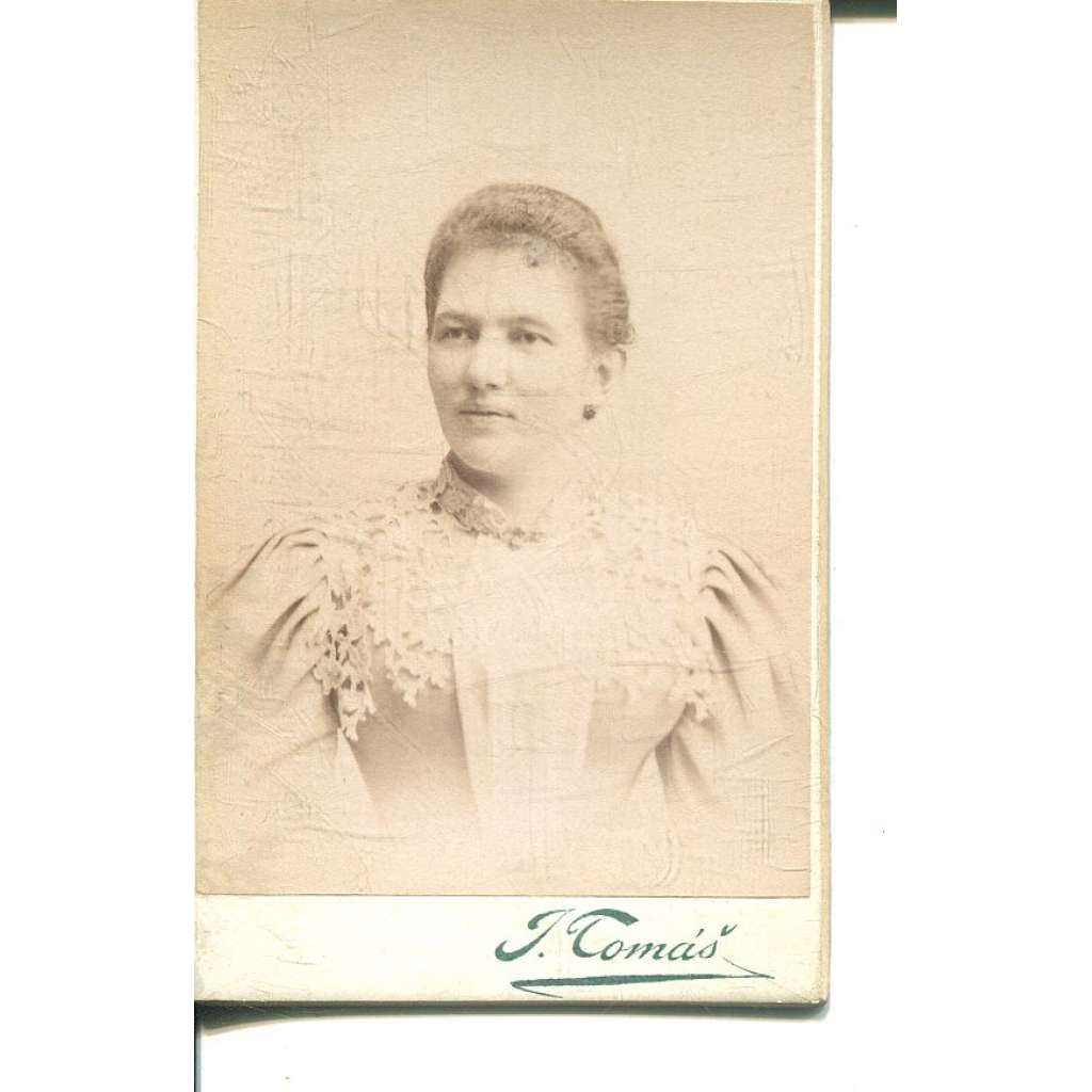 Stará fotografie - kabinetka (J. Tomáš Praha)