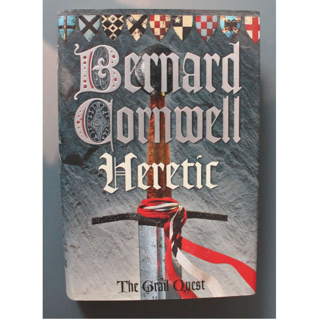 Heretic (The Grail Quest) (Kacířka, historický román, Anglie; Hledání svatého Grálu)