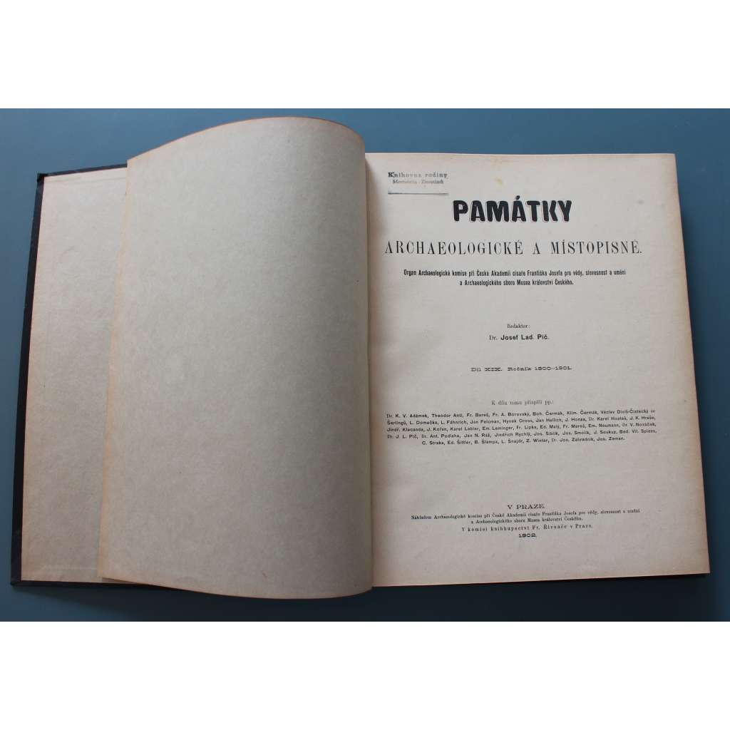 Památky archaeologické a místopisné 1900-1901 (časopis, archeologie, mj. Mohyly na Husíně; Předhistorické pohřebiště u Hořína; Nálezy "Na hradě" v Hradci Králové; Luže, Košumberk a Chloumek v XVII. a XVIII. věku; Město Skuč)