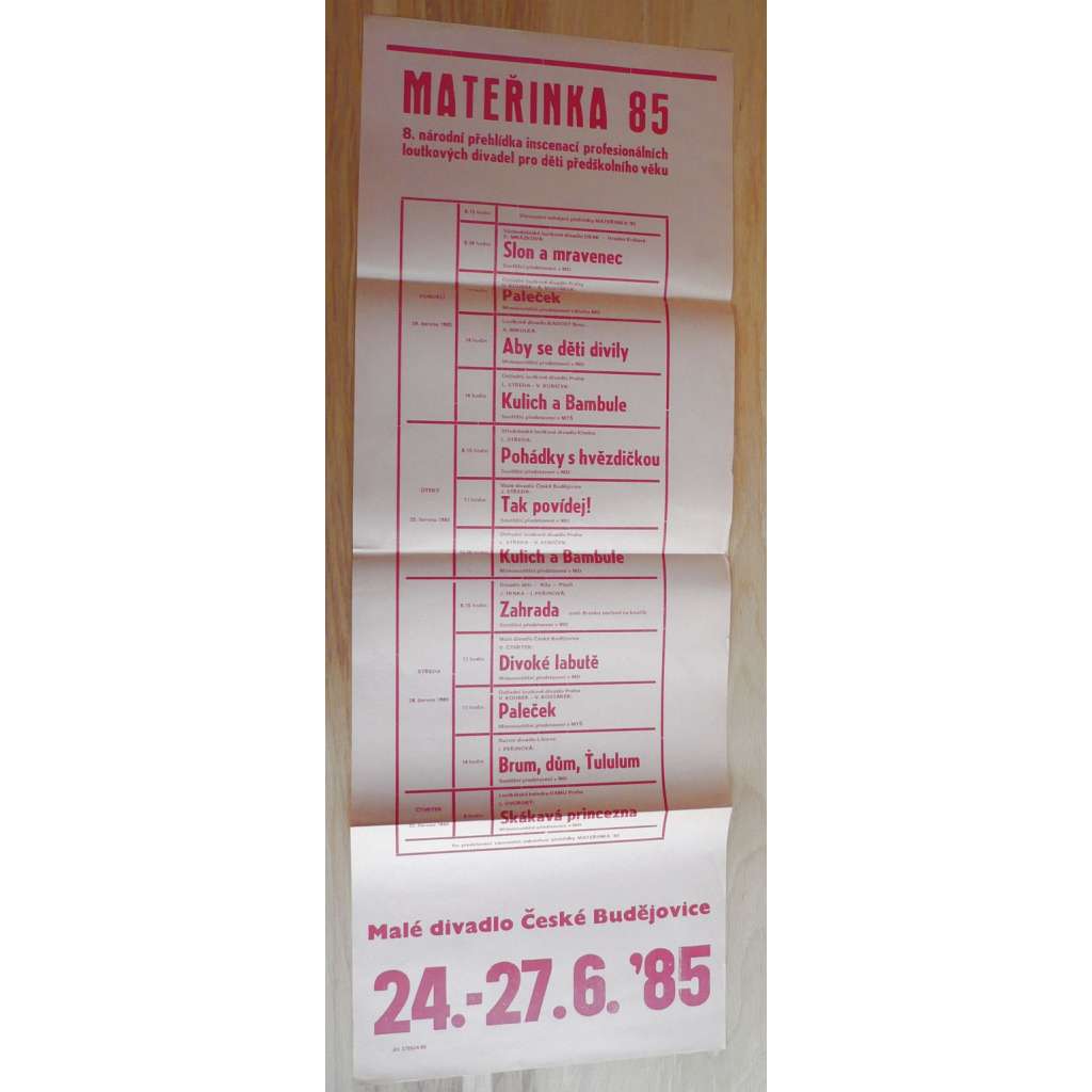 Mateřinka 85 (plakát, ČSSR, 8. národní přehlídka inscenací loutkových divadel pro děti, Slon a mravenec, Paleček, Tak povídej!)