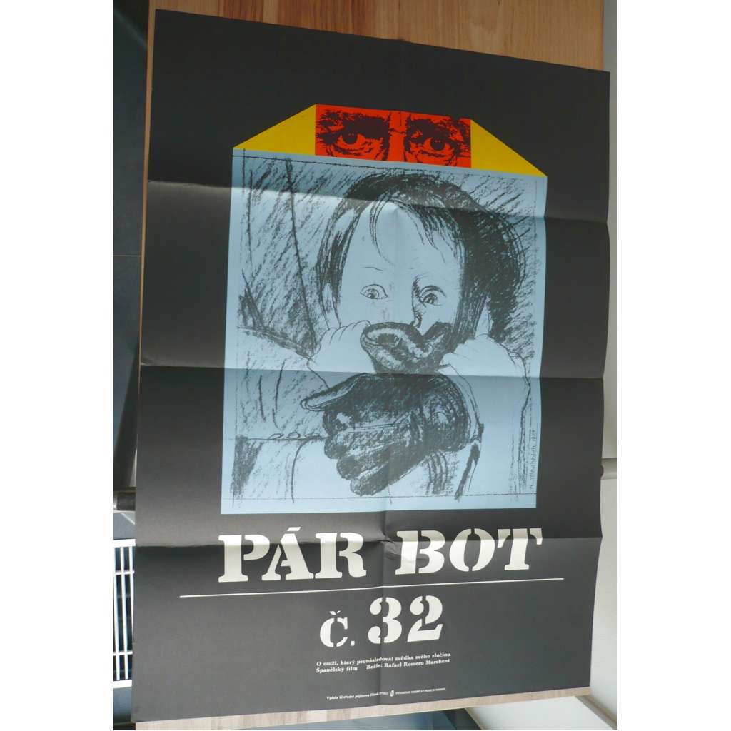 Pár bot č. 32 (filmový plakát, film Španělsko 1973, režie Rafael Romero Marchent, Hrají: Ray Milland, Ramiro Oliveros, Sylva Koscina)