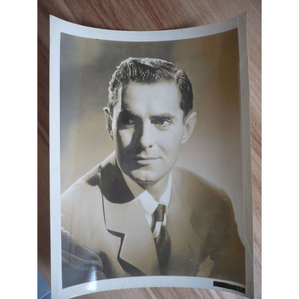 Fotoska - herec Tyrone Power - ORIG. CINEMA-PHOTO