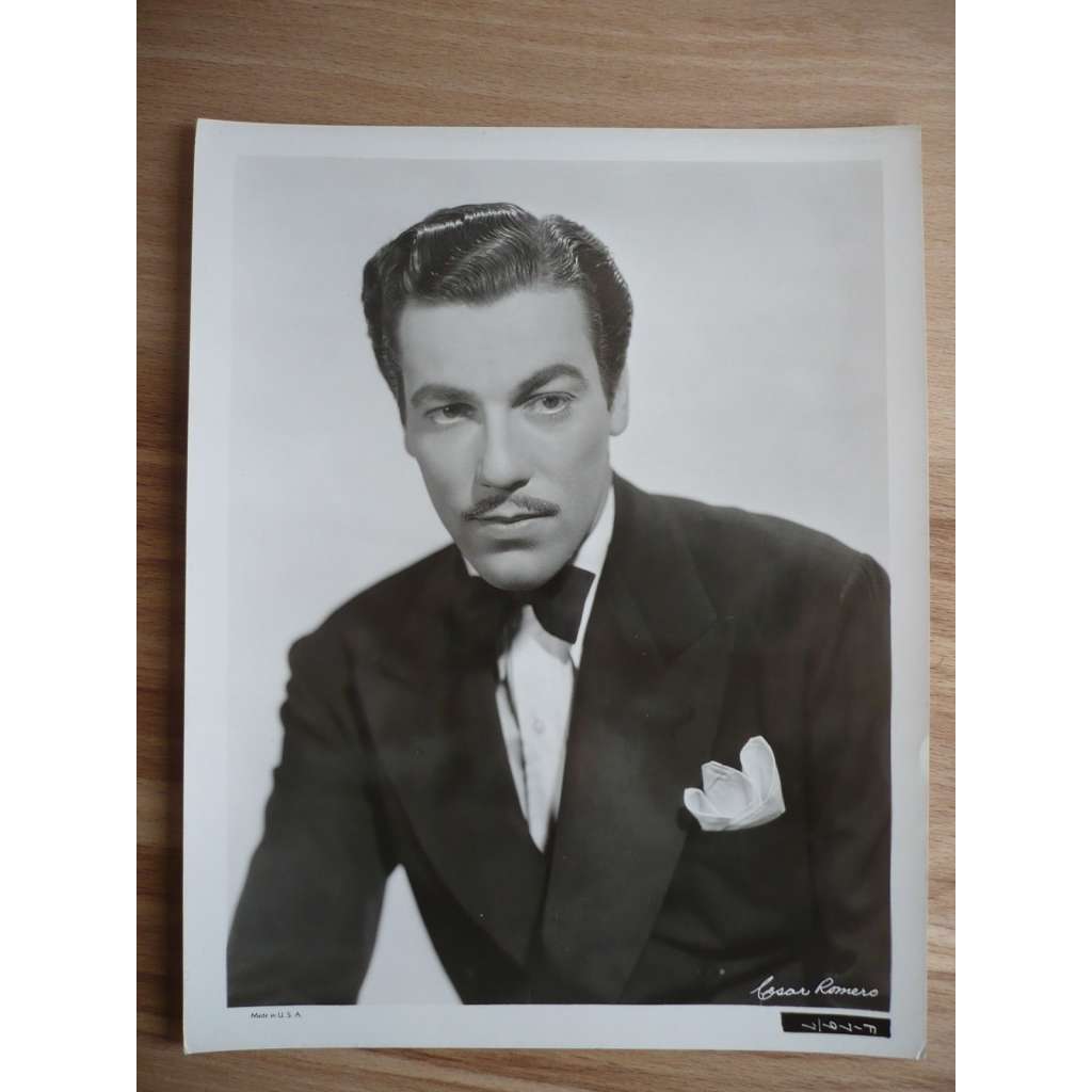 Fotoska - herec Cesar Romero - ORIG. CINEMA-PHOTO