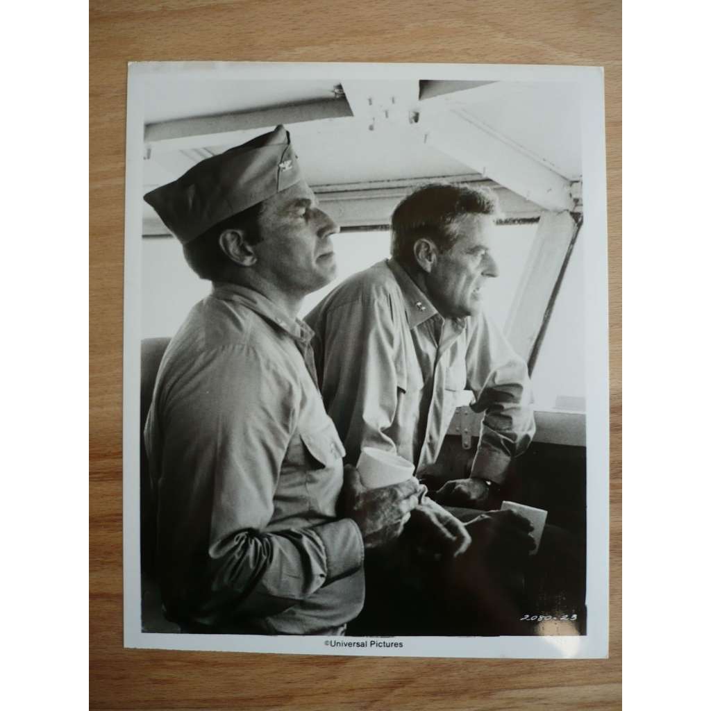 Fotoska - Bitva o Midway (film USA 1976 - režie Jack Smight, hrají Charlton Heston, Henry Fonda, Edward Albert,) - ORIG. CINEMA-PHOTO