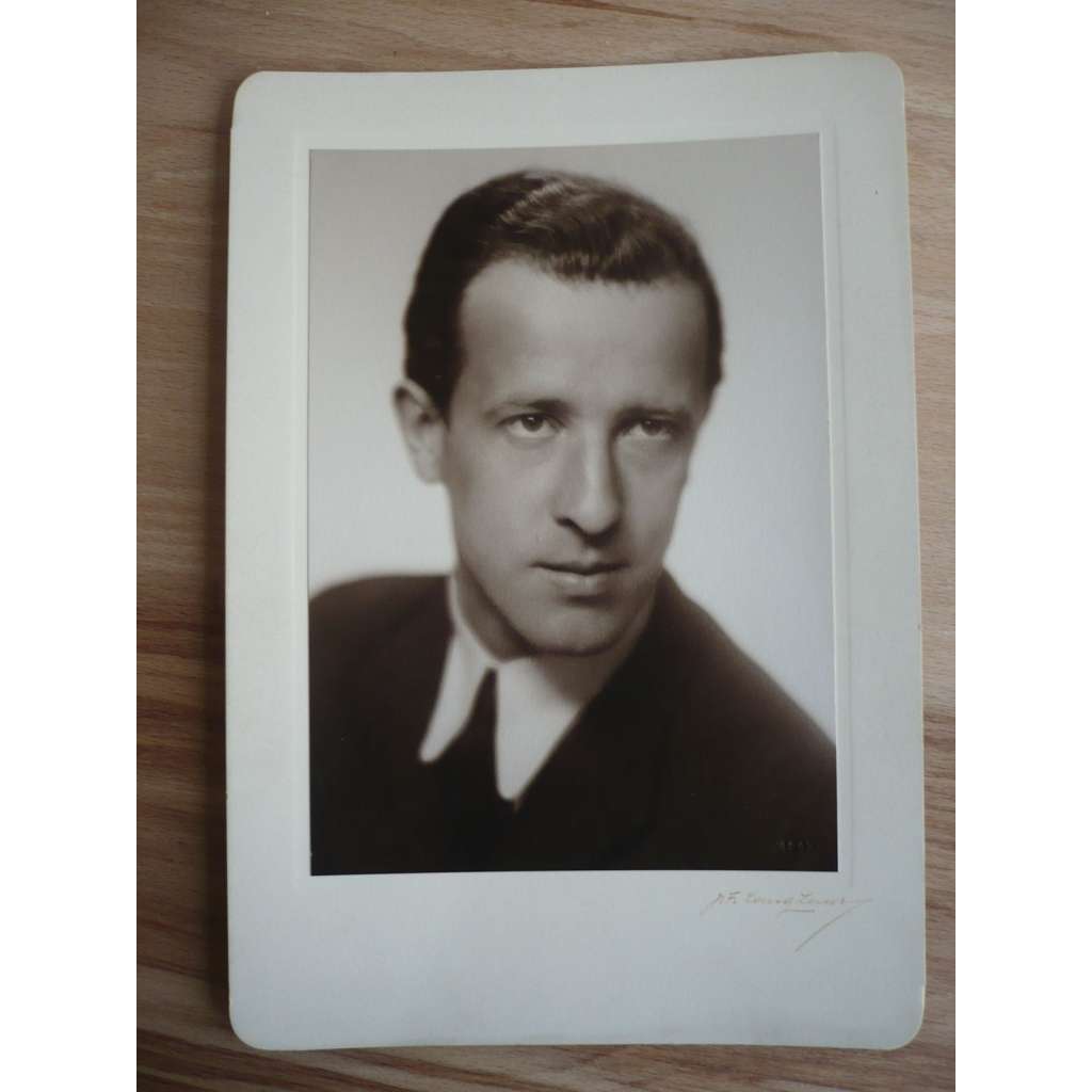 Fotoska - fotografie - filmový herec (1943) - ORIG. CINEMA-PHOTO