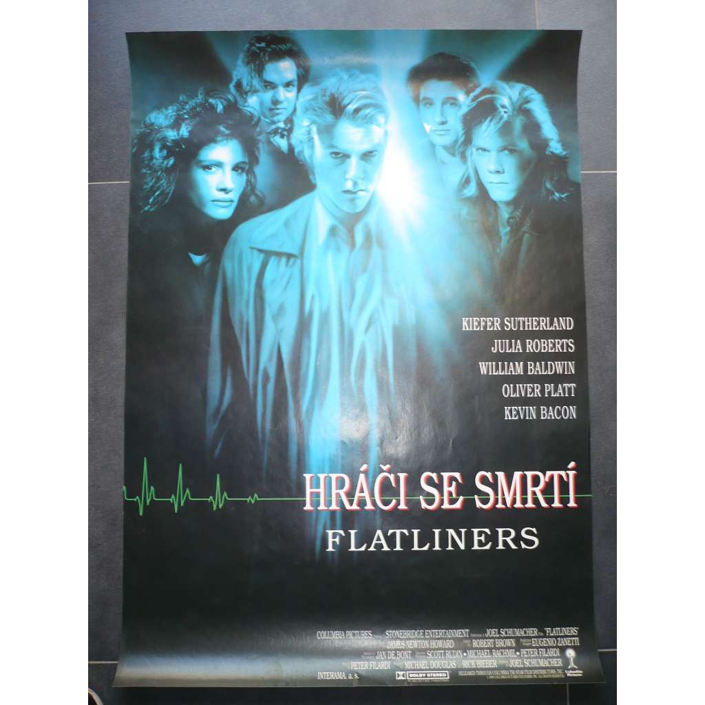 Hráči se smrtí (filmový plakát, film USA 1990, režie Joel Schumacher, hrají: Kiefer Sutherland, Julia Roberts, Kevin Bacon)
