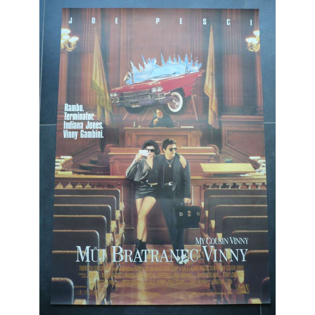 Můj bratranec Vinny (filmový plakát, film USA 1992, režie Jonathan Lynn, Hrají: Joe Pesci, Ralph Macchio, Marisa Tomei)