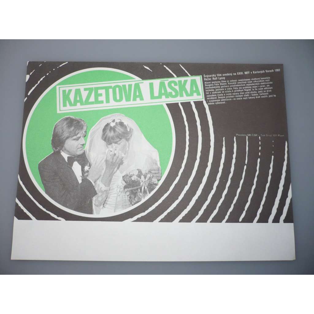 Kazetová láska (filmový plakát, papírová fotoska, slepka, film Švýcarsko, režie Rolf Lyssy, Hrají: Michael Gempart, Buddy Elias, Franziska Oehme)