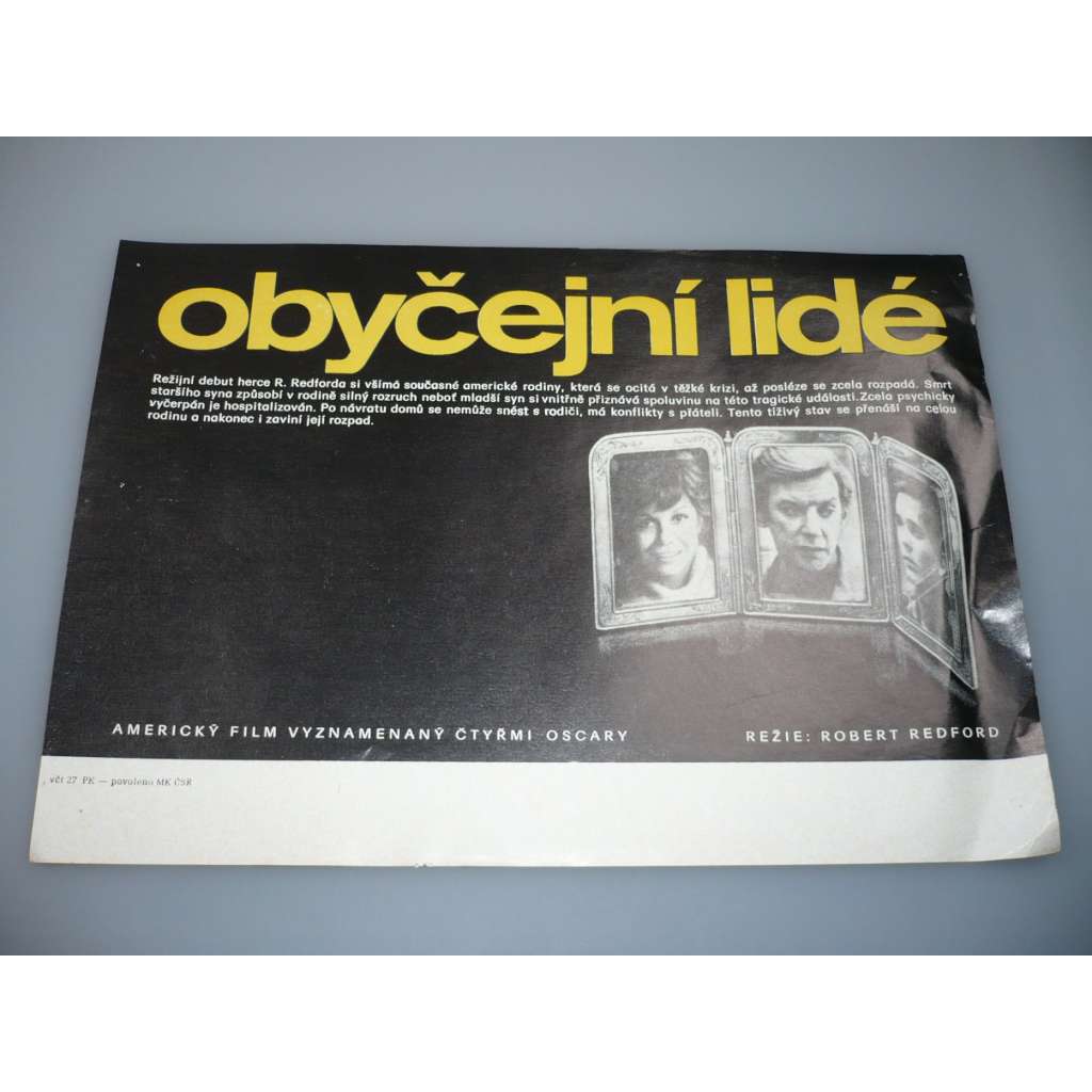 Obyčejní lidé (filmový plakát, papírová fotoska, slepka, film USA 1980, režie Robert Redford, Hrají: Donald Sutherland, Mary Tyler Moore, Judd Hirsch)