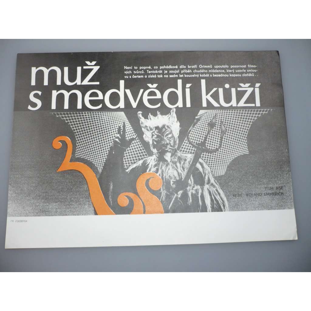 Muž s medvědí kůží (filmový plakát, papírová fotoska, slepka, film NDR, režie Roland Emmrich)