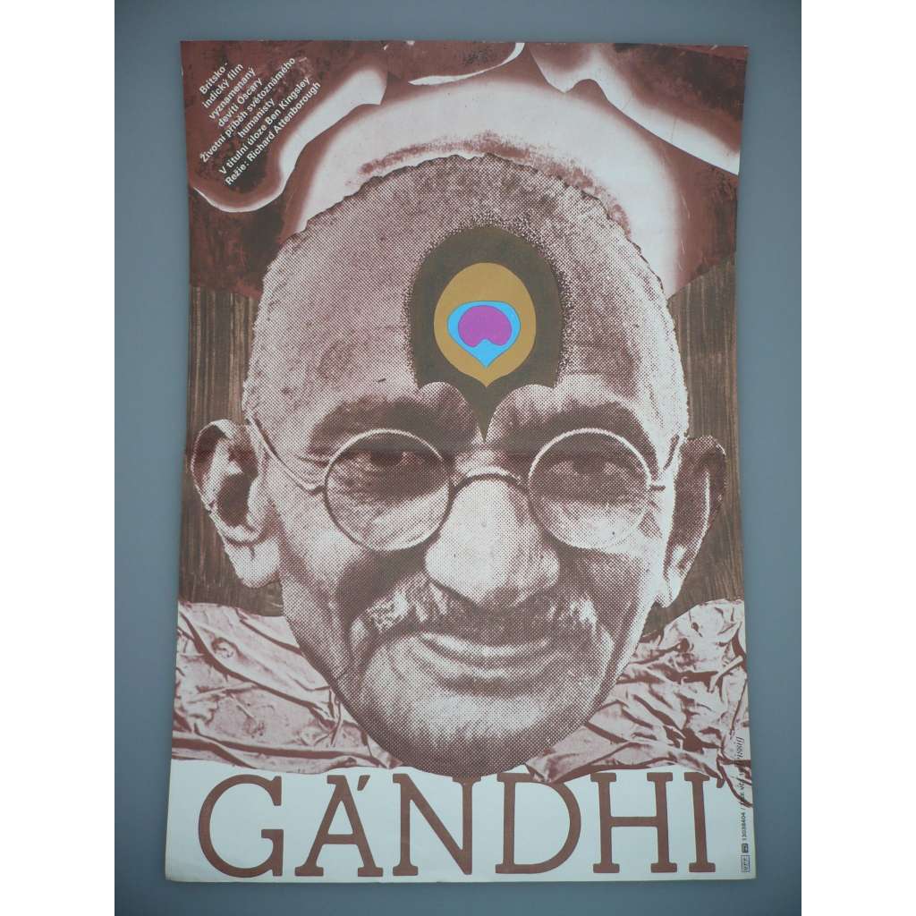 Gándhí (filmový plakát, film VB 1982, režie Richard Attenborough, Hrají: Ben Kingsley, Candice Bergen, Edward Fox)