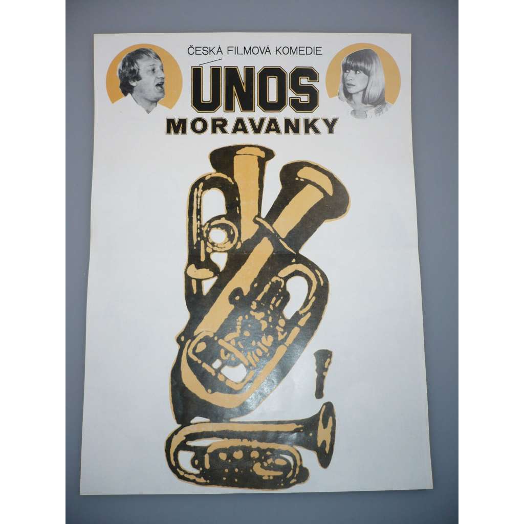 Únos Moravanky (filmový plakát, film ČSSR 1982, režie Milan Muchna, Hrají: Luděk Sobota, Bronislav Poloczek, Jiří Lábus)