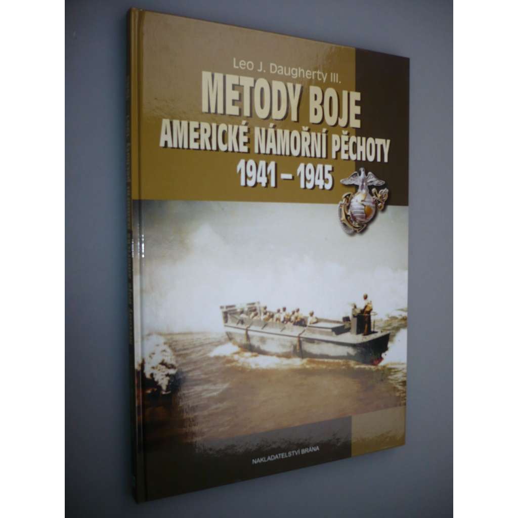 Metody boje americké námořní pěchoty 1941 - 1945 [vojenství, druhá světová válka]