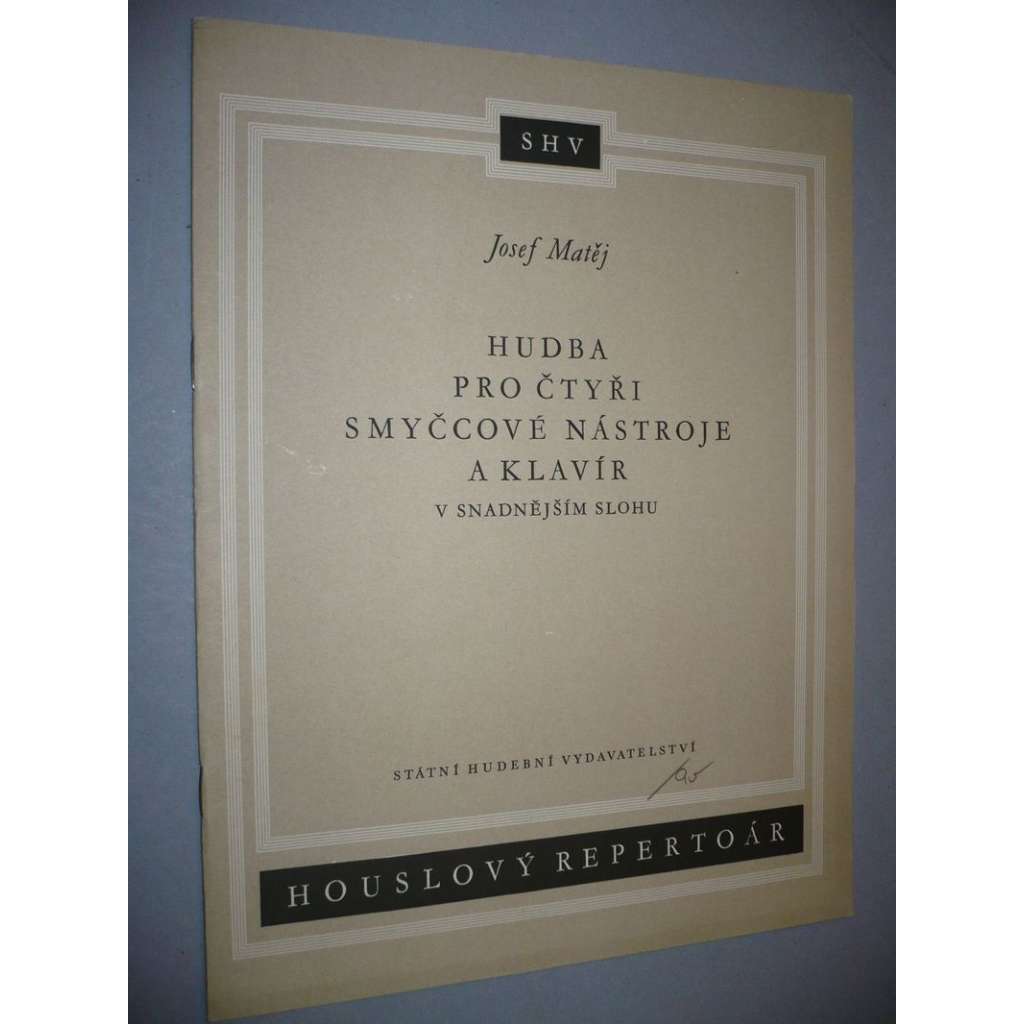 Hudba pro čtyři smyčcové nástroje a klavír