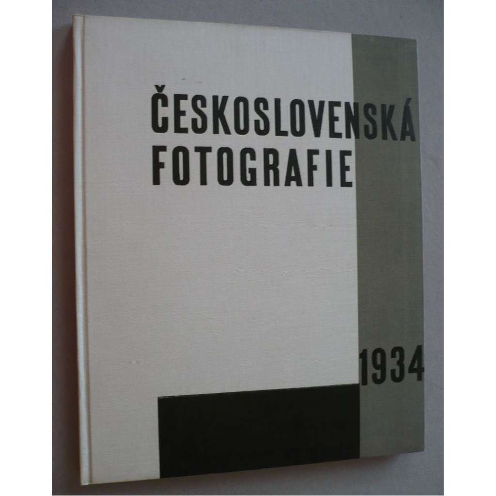 Československá fotografie 1934 (roč. IV) [ročenka českých fotografů, hlubotiskové reprodukce umělecké fotografie, mj. fotografové Drtikol, Funke, Jeníček, Jírů, Plicka, Růžička, Wiškovský ad.]