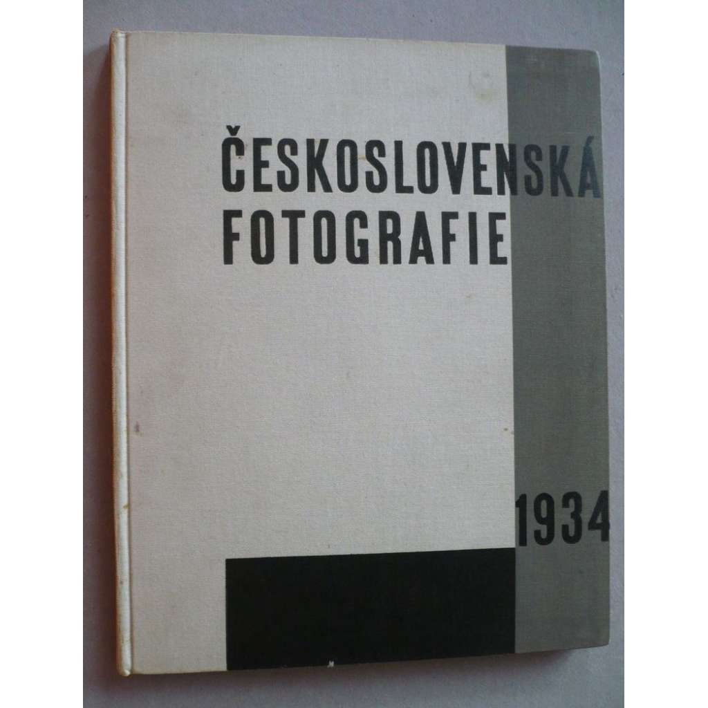 Československá fotografie 1934 (roč. IV) [ročenka českých fotografů, hlubotiskové reprodukce umělecké fotografie, mj. fotografové Drtikol, Funke, Jeníček, Jírů, Plicka, Růžička, Wiškovský ad.]