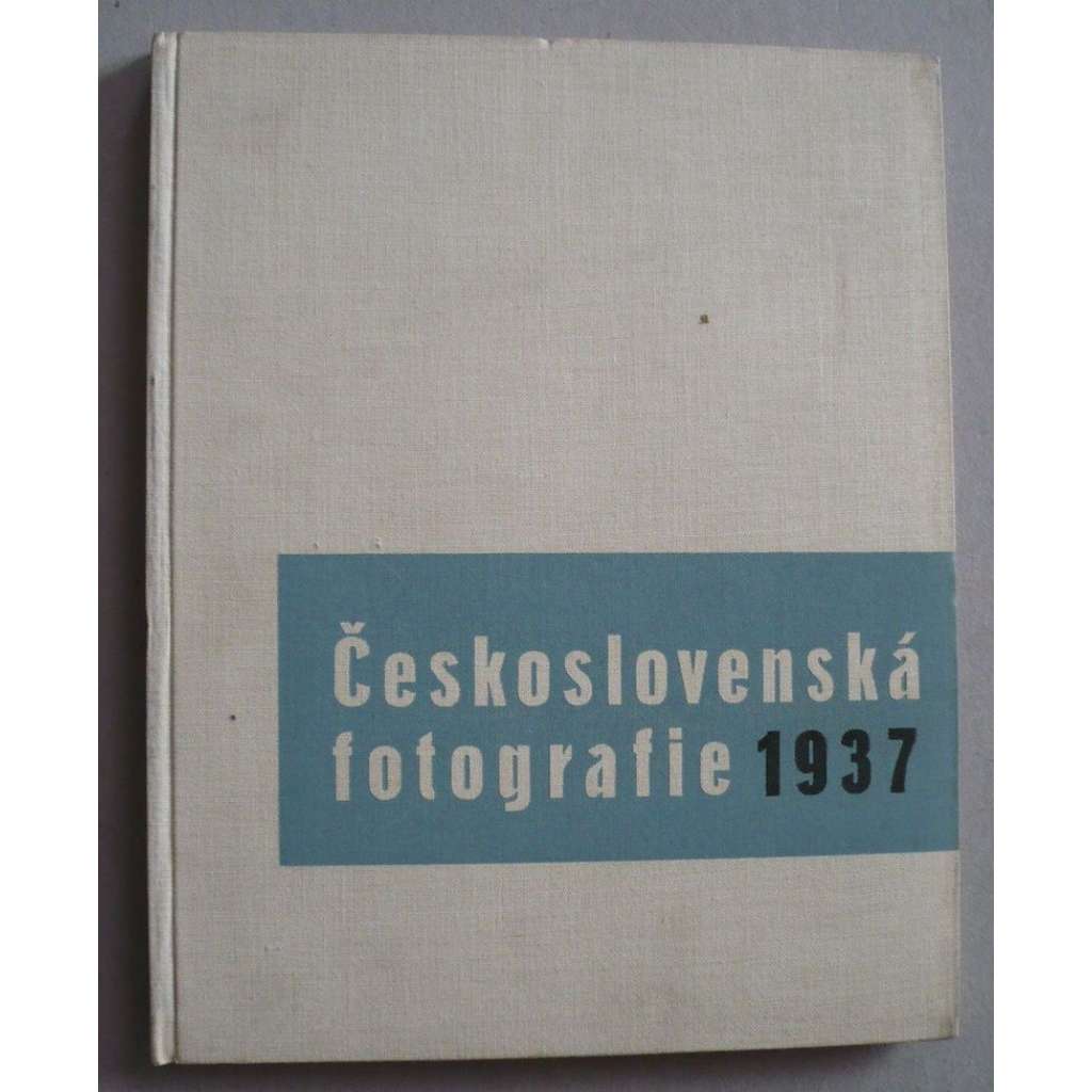 Československá fotografie 1937 (roč. VII) [ročenka českých fotografů, hlubotiskové reprodukce umělecké fotografie, mj. fotografové Wiškovský, Štyrský, Josef Sudek, Plicka, Skopec, Jan Lukas, Funke, Hák, Státní grafická škola ad.]