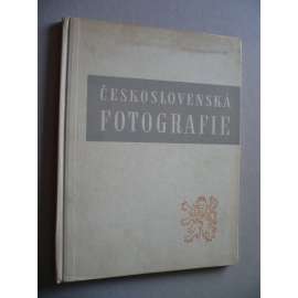 Československá fotografie, 1946 [mj. i Miroslav Hák, Chochola, Jírů, Koblic, Jan Lukas, Sudek, Wiškowský ad.; umělecká fotografie, fotografická ročenka, obsahuje krásné hlubotiskové fotoreprodukce]