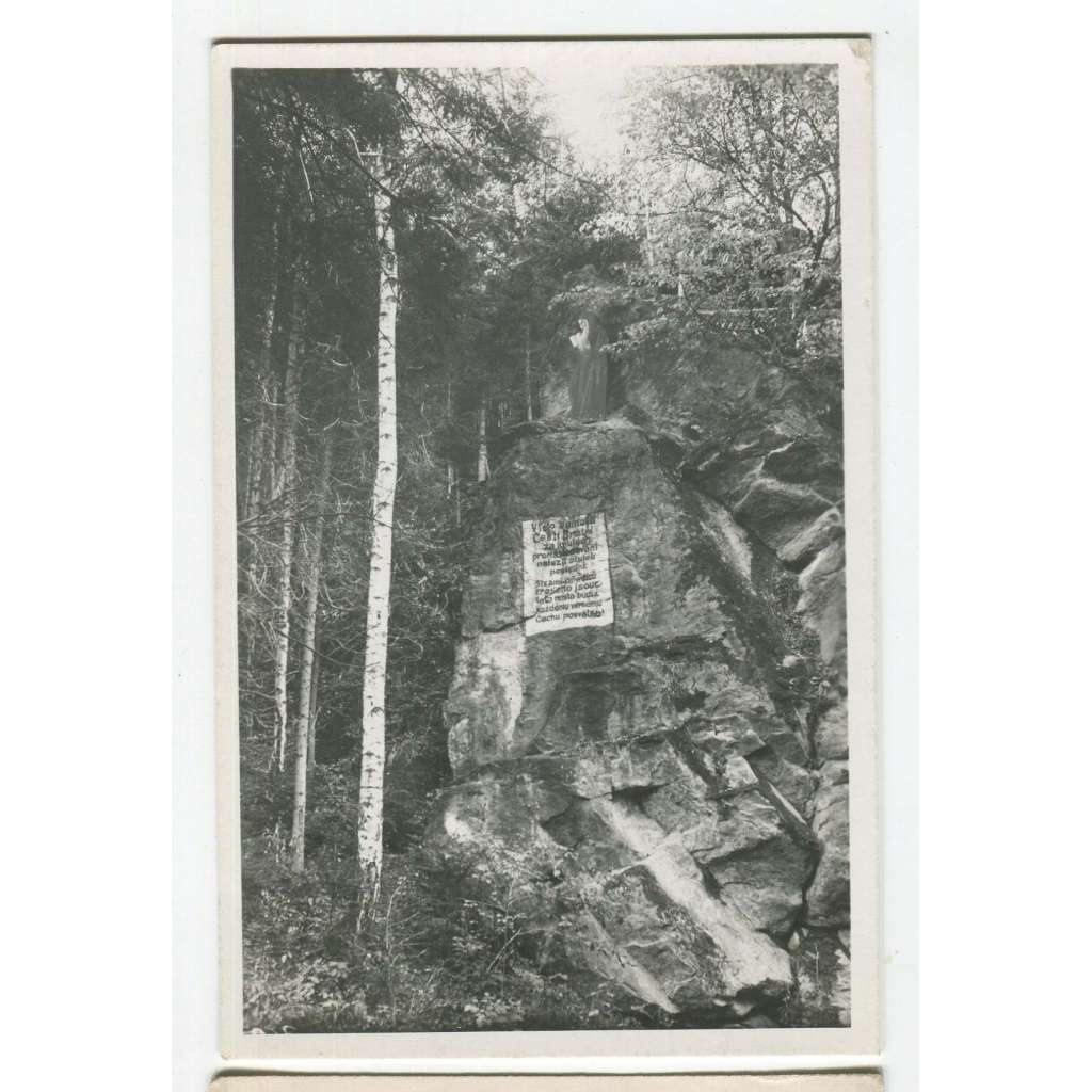 Rychnov nad Kněžnou, pomník