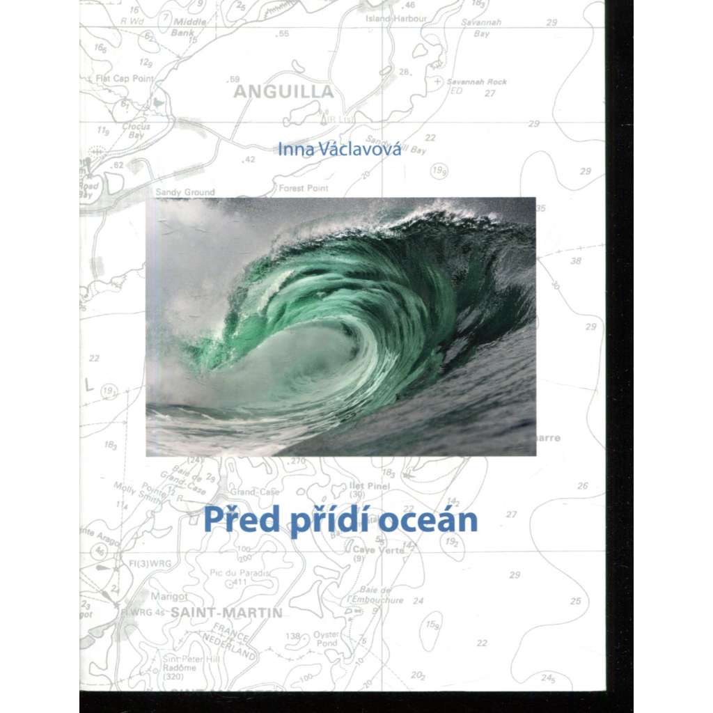 Před přídí oceán