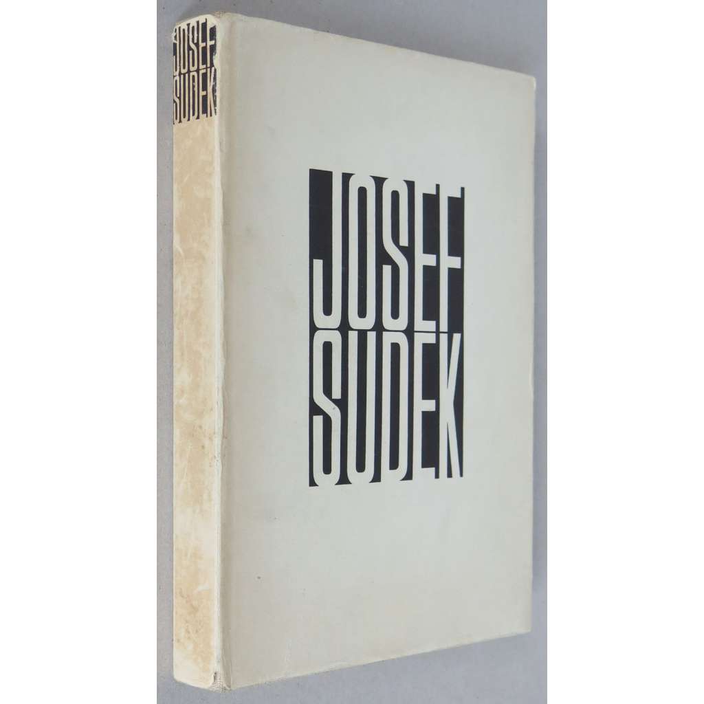 Josef Sudek. Fotografie [= Klub čtenářů; 56] [podpis]