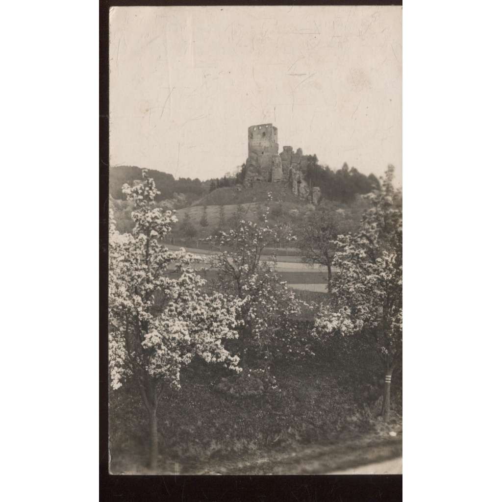 Valečov, Mnichovo Hradiště, Mladá Boleslav