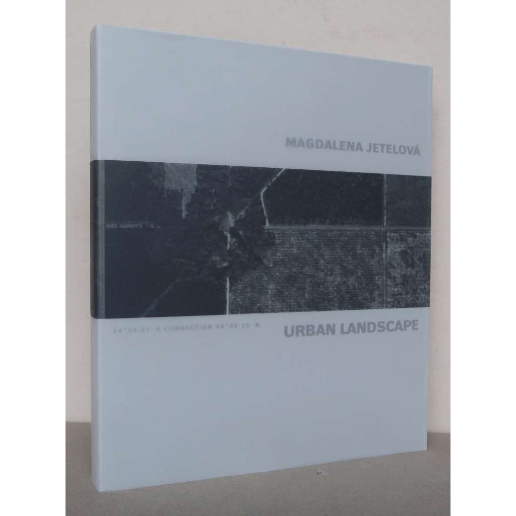 Magdalena Jetelová: Urban Landscape [české umění 20. století, umělecké instalace]
