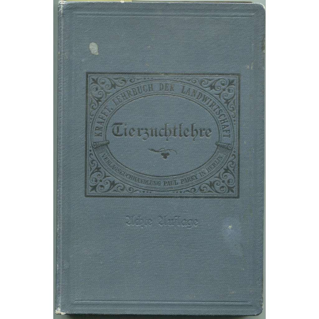 Die Tierzuchtlehre. Achte, neubearbeitete Auflage. Mit 306 Abbildungen im Text und sechzehn Tafeln mit 47 farbigen Rassebildern [= Lehrbuch der Landwirtschaft auf wissenschaftlicher und praktischer Grundlage; Dritter Band]	[pěstování a chov dobytka]